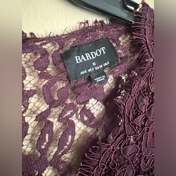 Bardot Plum Lace Fitted Dress- Size XS - Picture 7 of 7